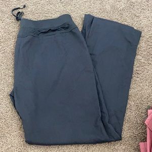 Barco: Greys anatomy scrub top and pants set